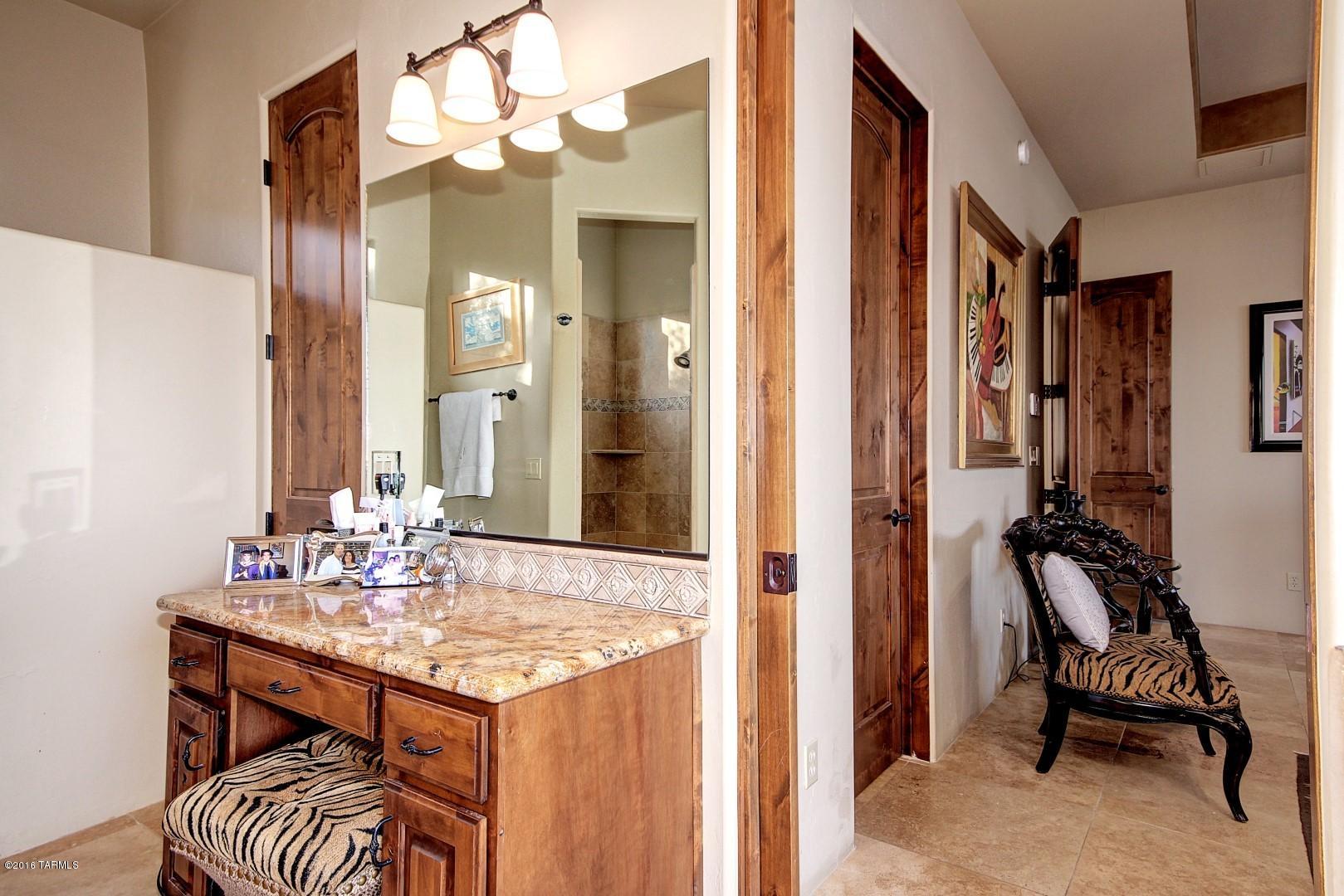 Roadrunner Hills (1-21) - Residential