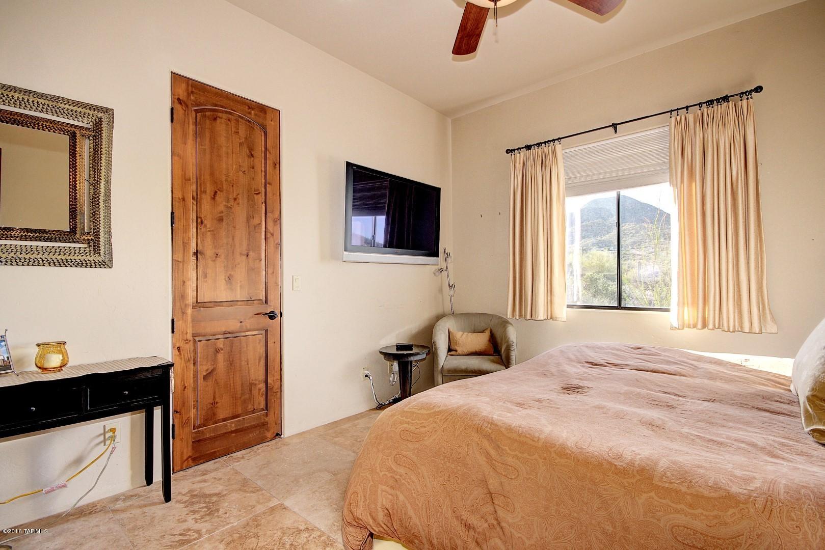 Roadrunner Hills (1-21) - Residential