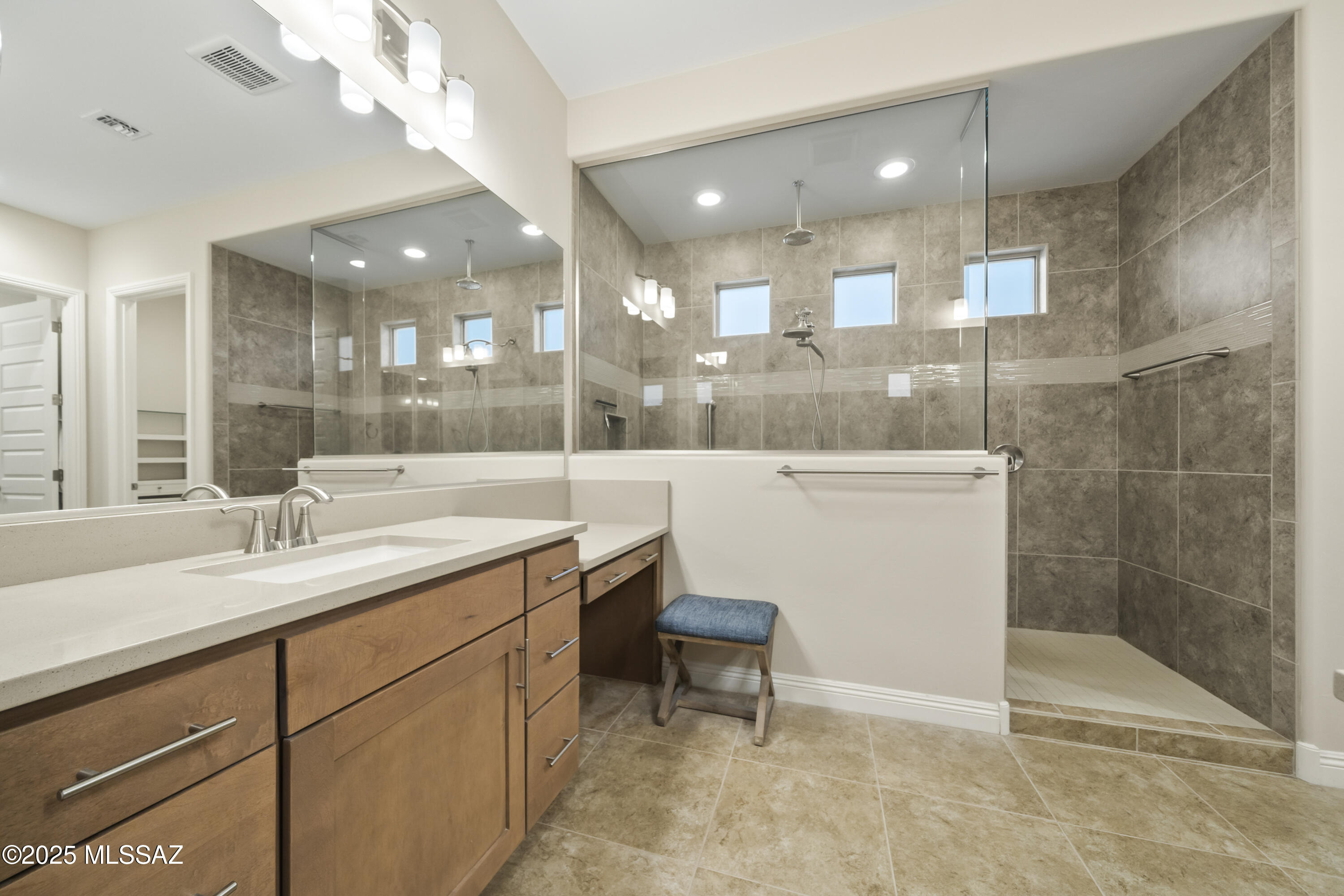 Del Webb At Dove Mountain SQ20131930189 - Residential