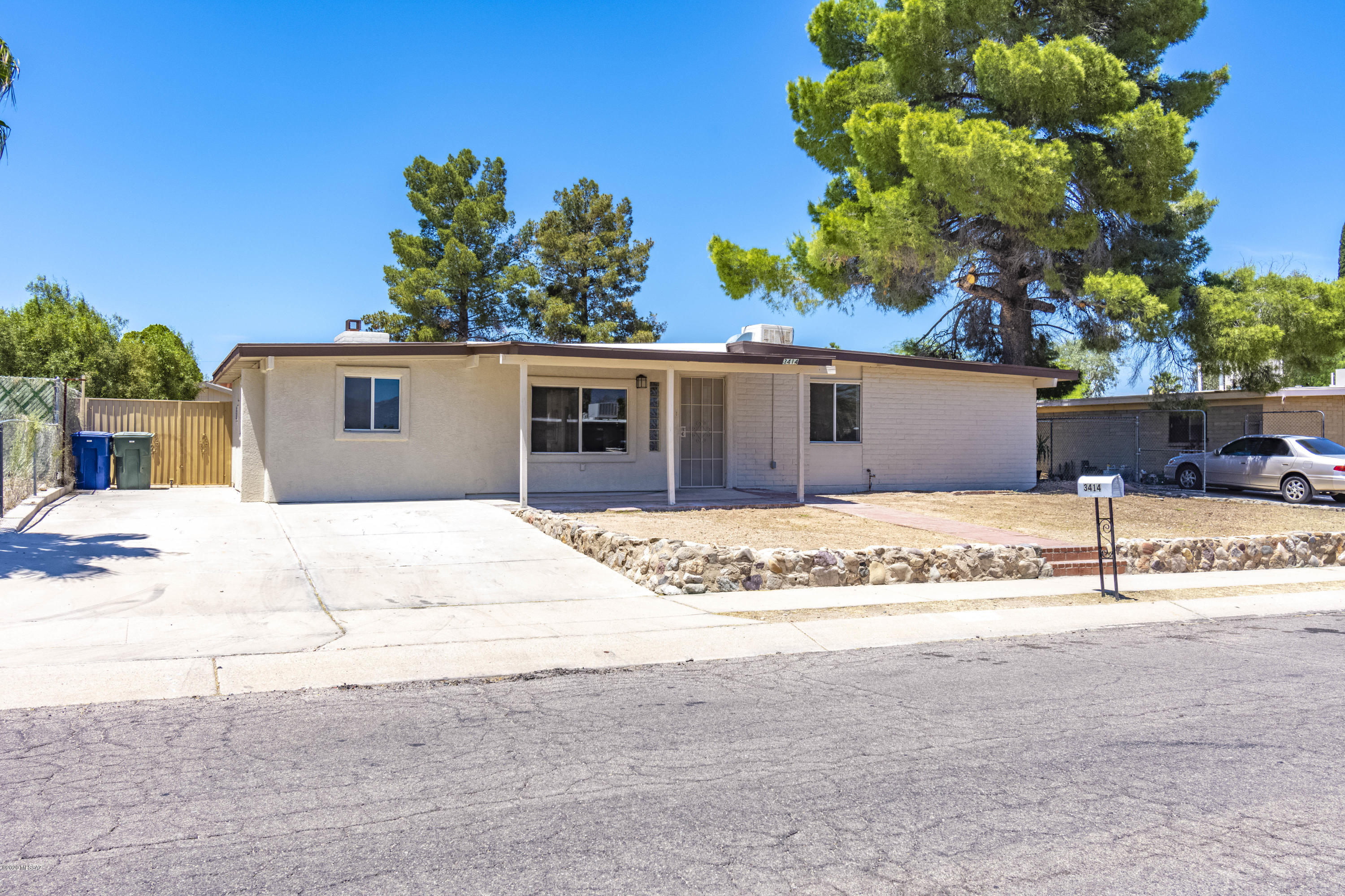 Lakeside NO. 4 (294-393) - Residential