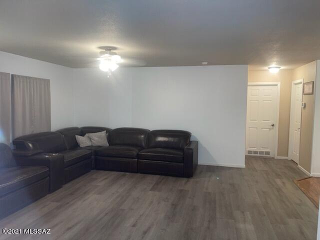 Unsubdivided - Residential