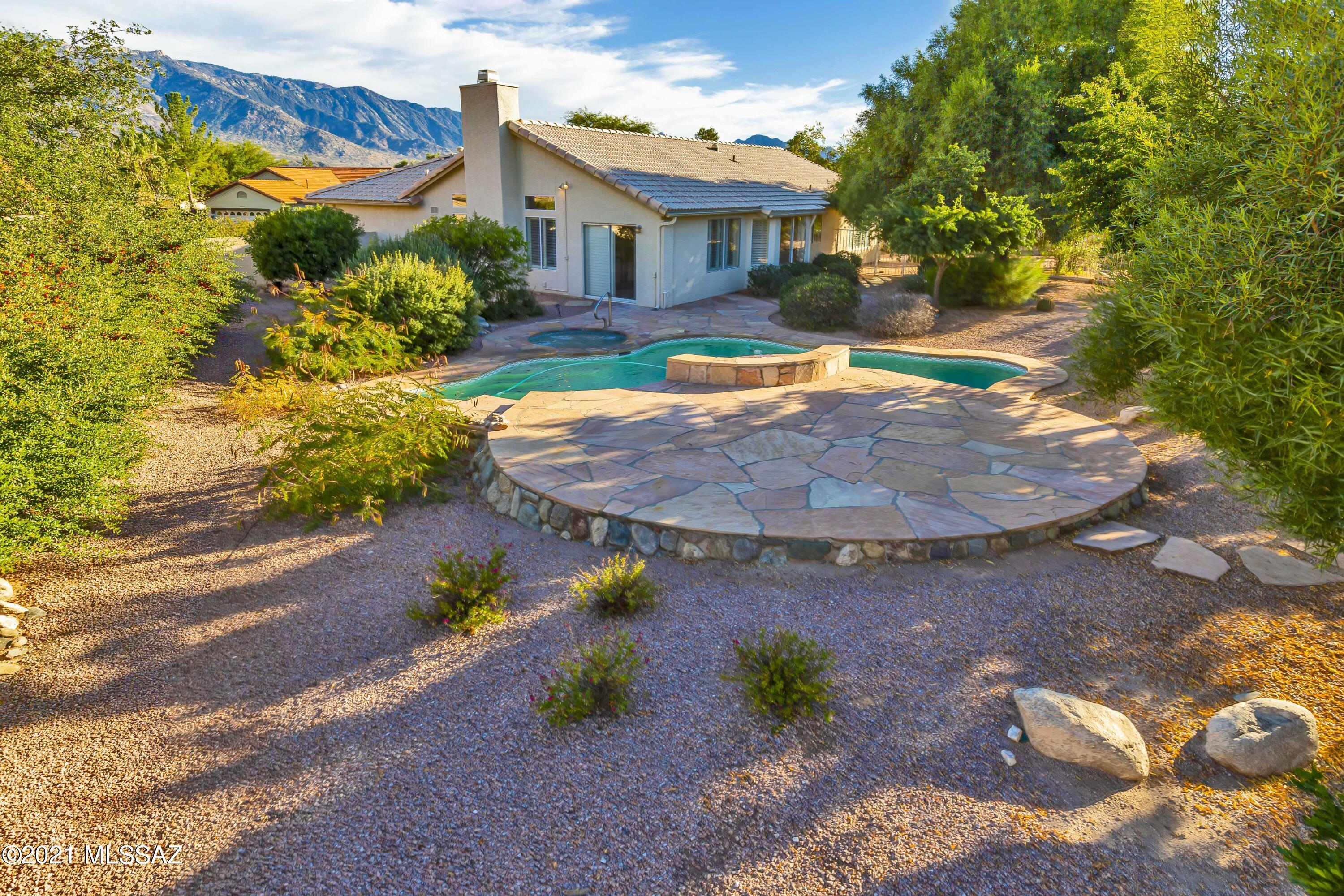 Saddlebrooke - Residential