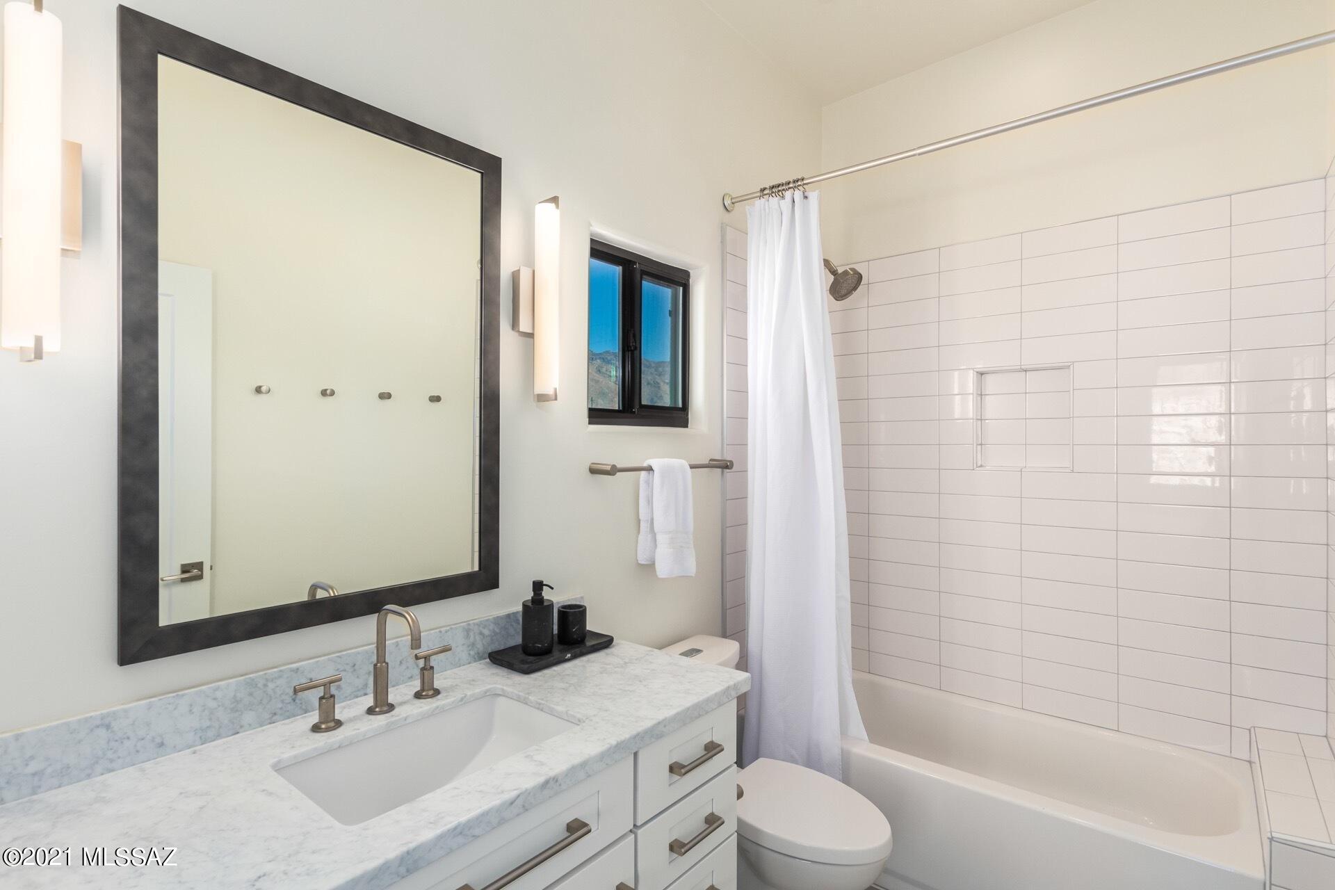 Flecha Caida Ranch Estates #4 - Residential