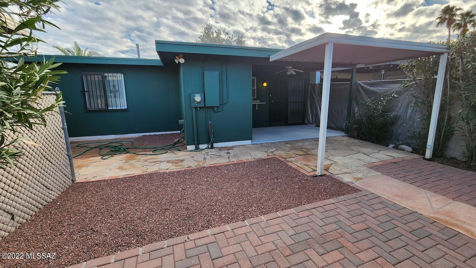 Palm Grove Clusters Resub (16-185) - Residential Lease