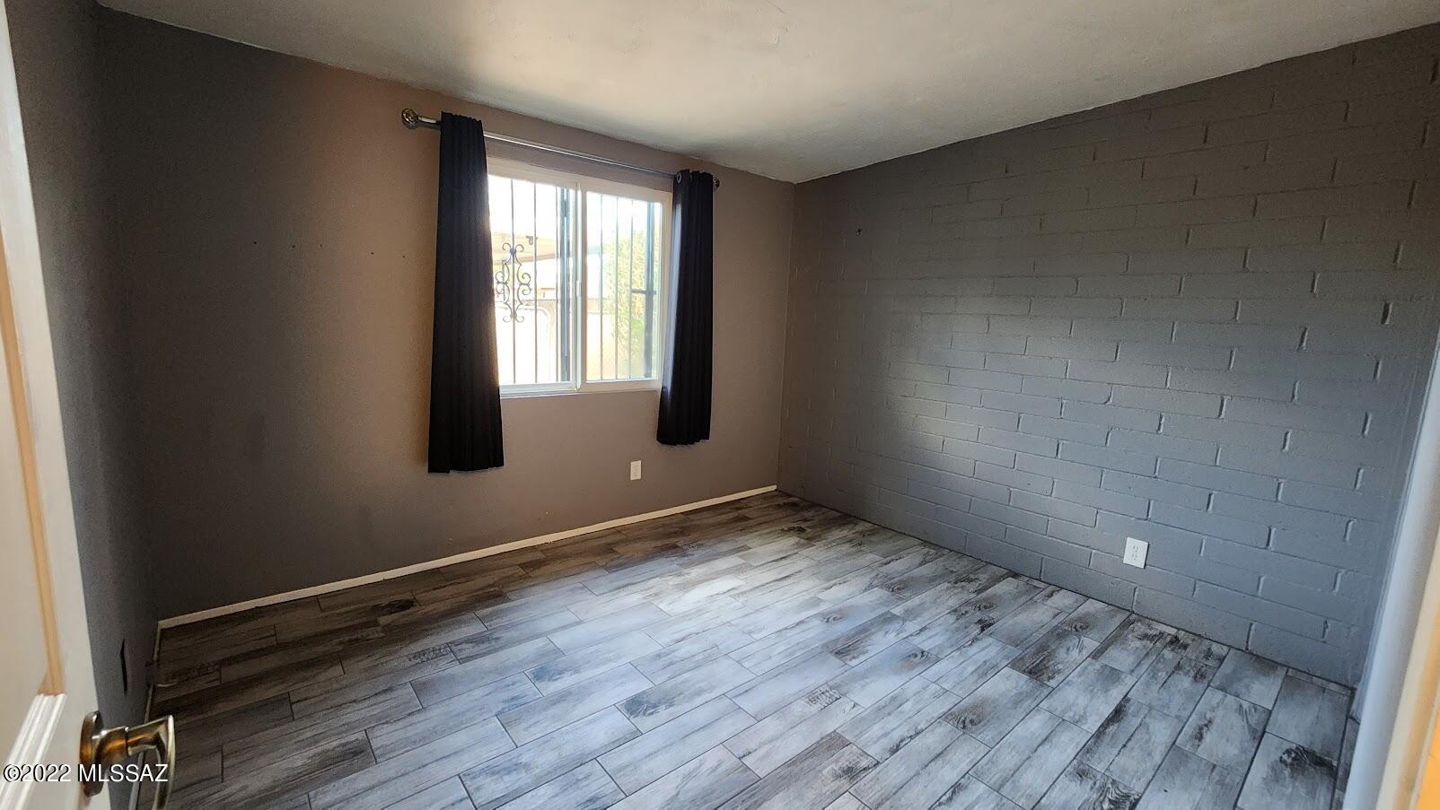 Palm Grove Clusters Resub (16-185) - Residential Lease