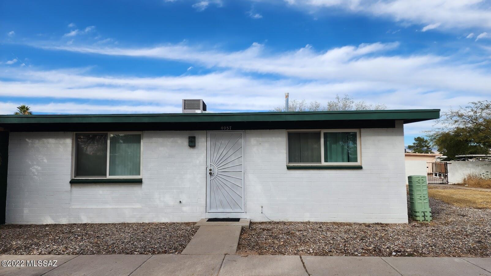 Palm Grove Clusters Resub (16-185) - Residential Lease