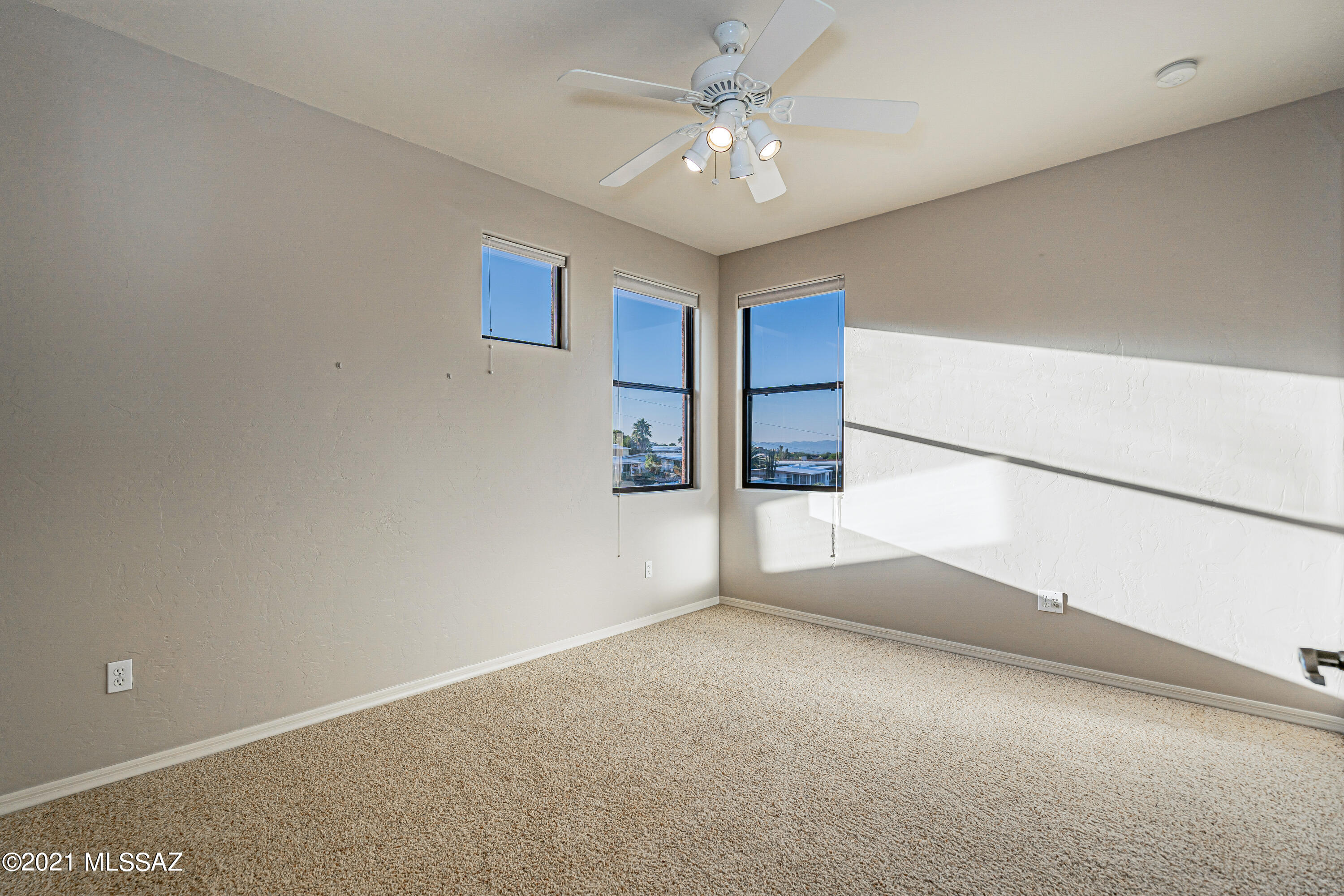 Sierra Tortuga (1-14) - Residential
