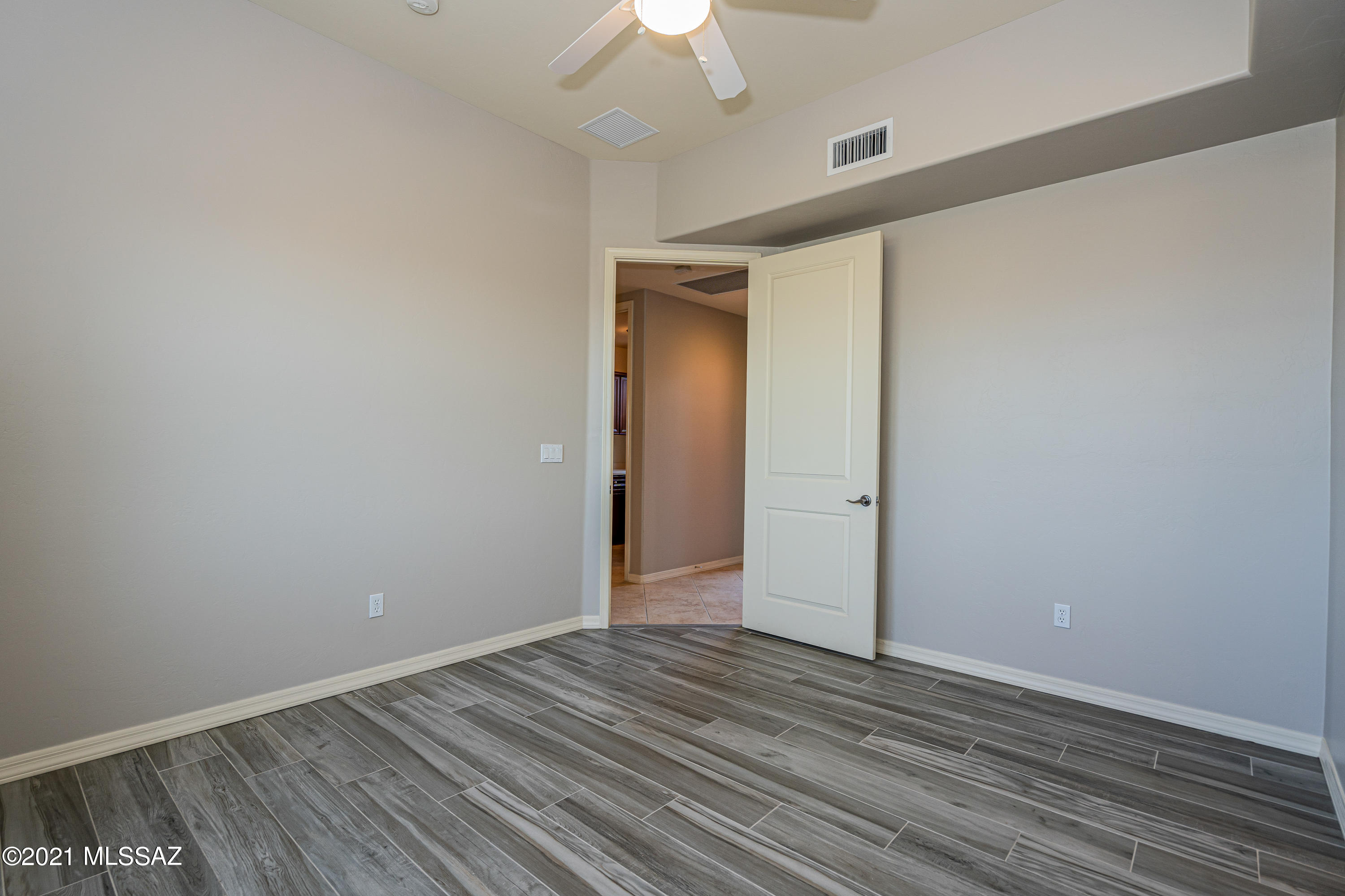 Sierra Tortuga (1-14) - Residential