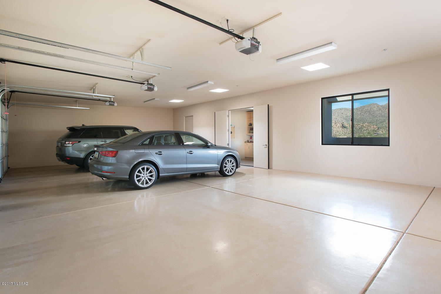 Canyon Pass III At Dove Mountain (111-181) - Residential