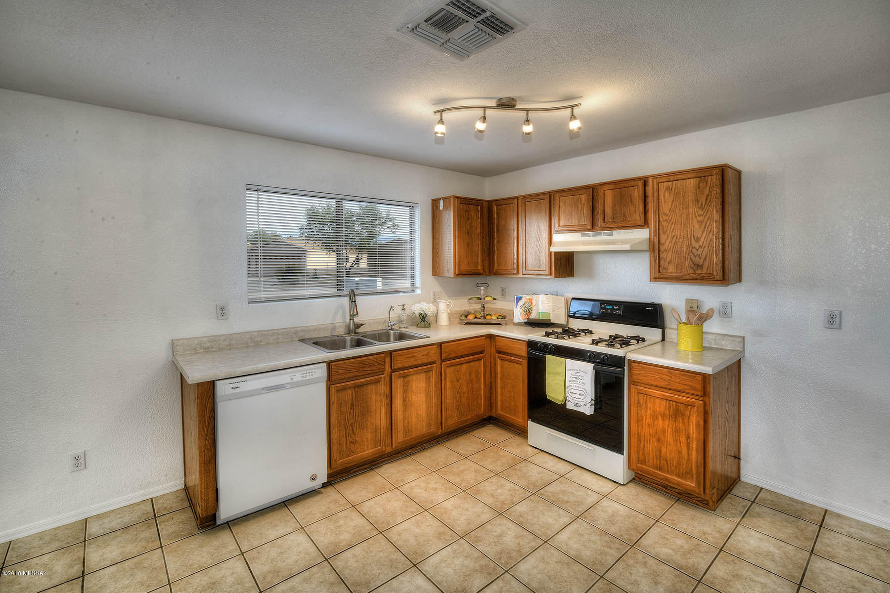 Fairway Groves (420-460) - Residential