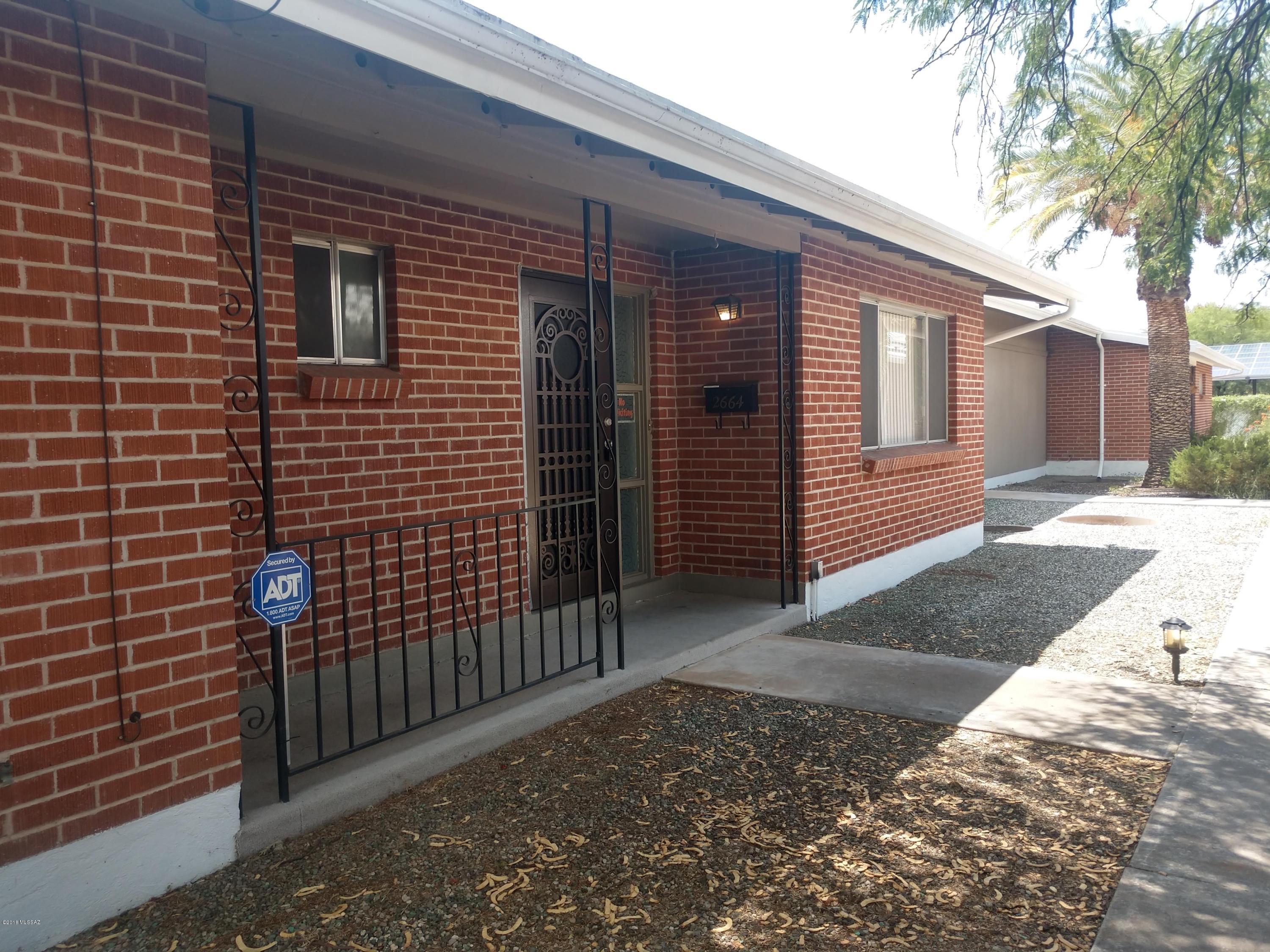 Vista Del Prado (1-274) - Residential Lease
