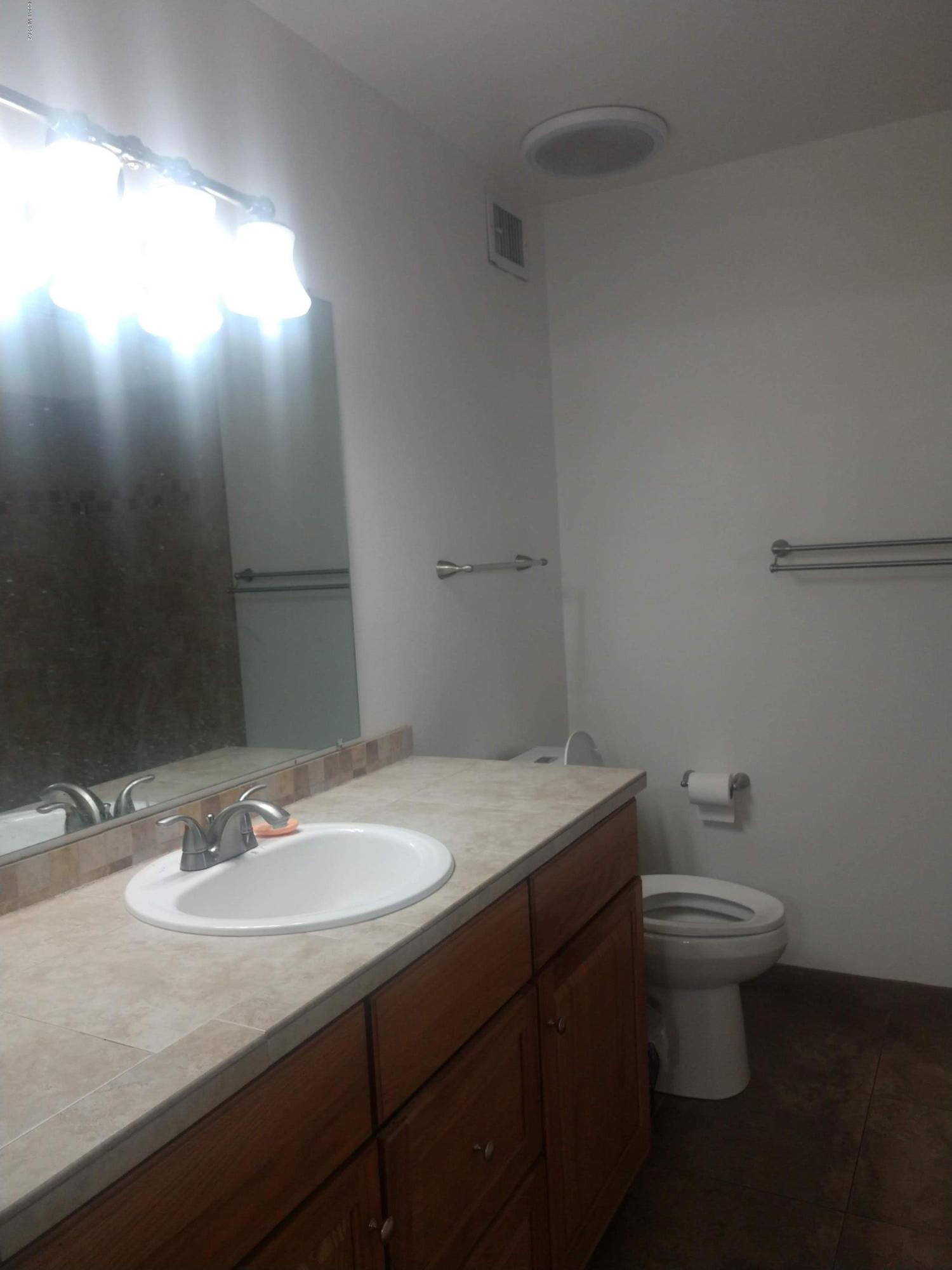 Vista Del Prado (1-274) - Residential Lease