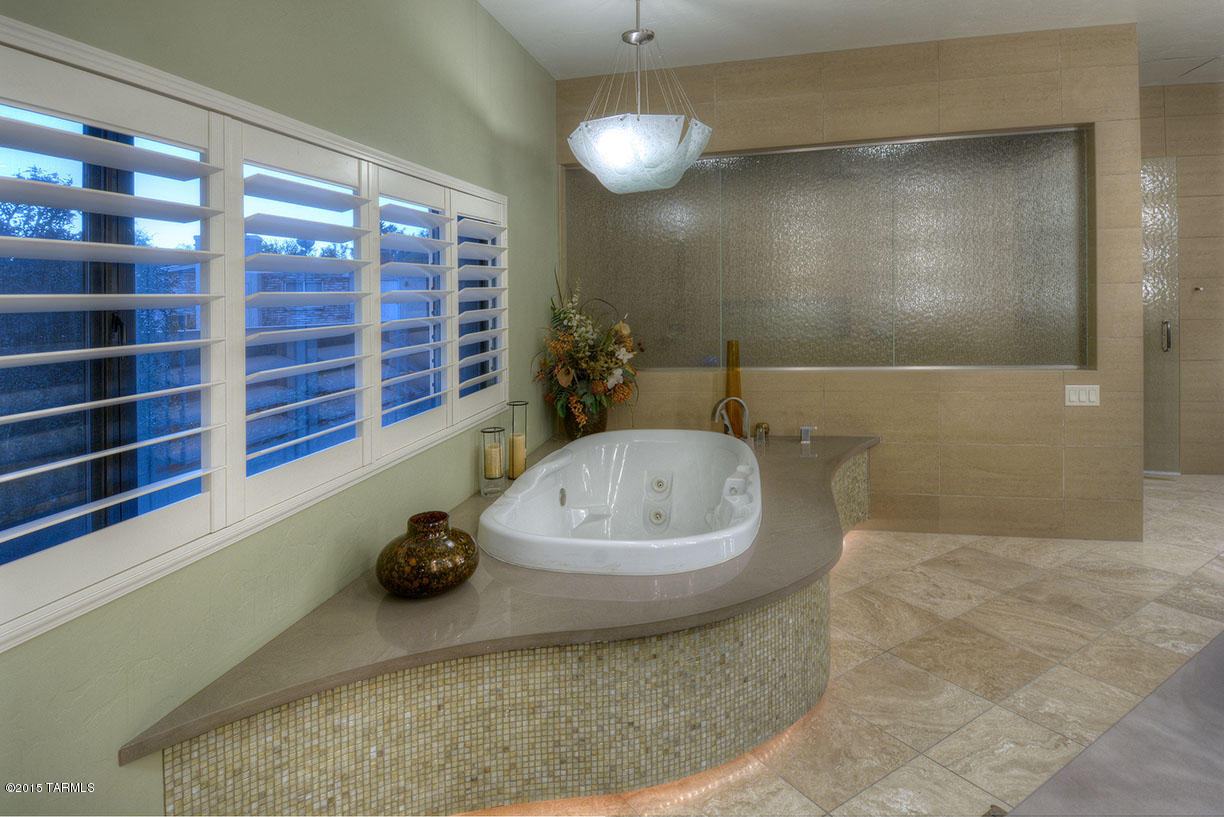 Country Club Estates NO. 1 - Residential