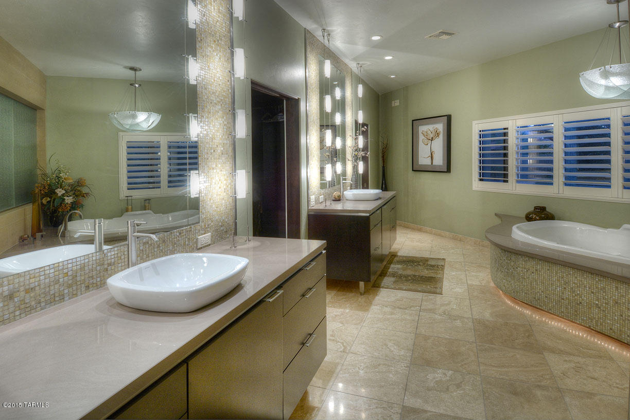 Country Club Estates NO. 1 - Residential