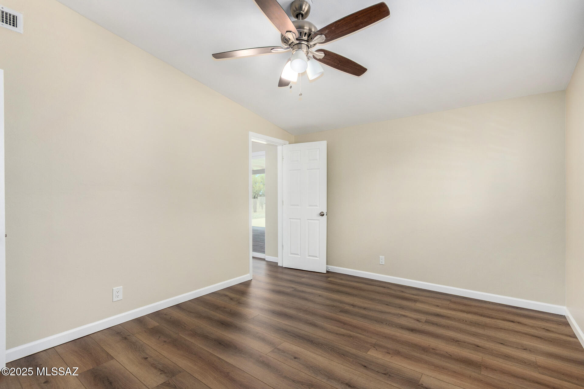 Huntington Park - Residential