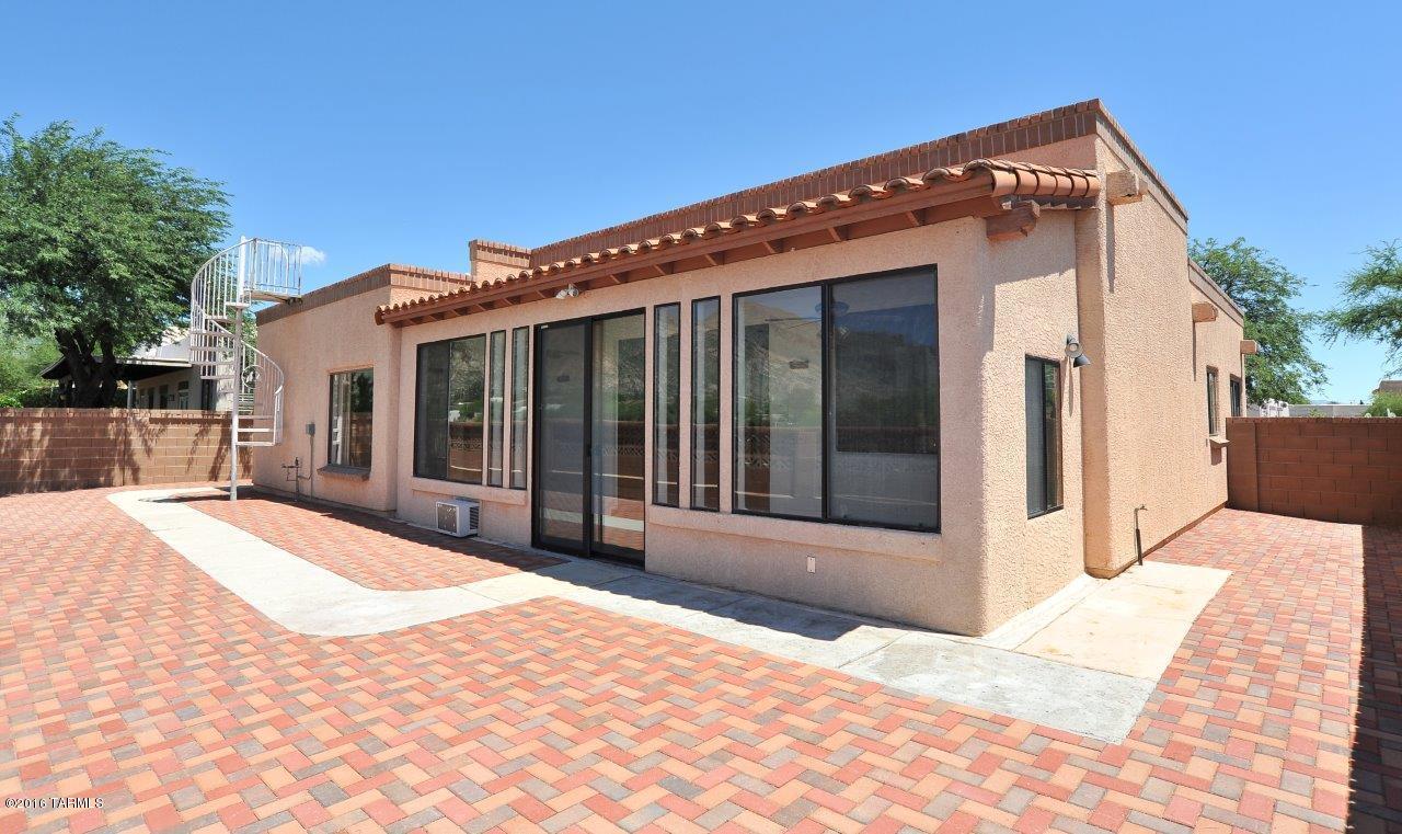 Promontory (1-42) - Residential