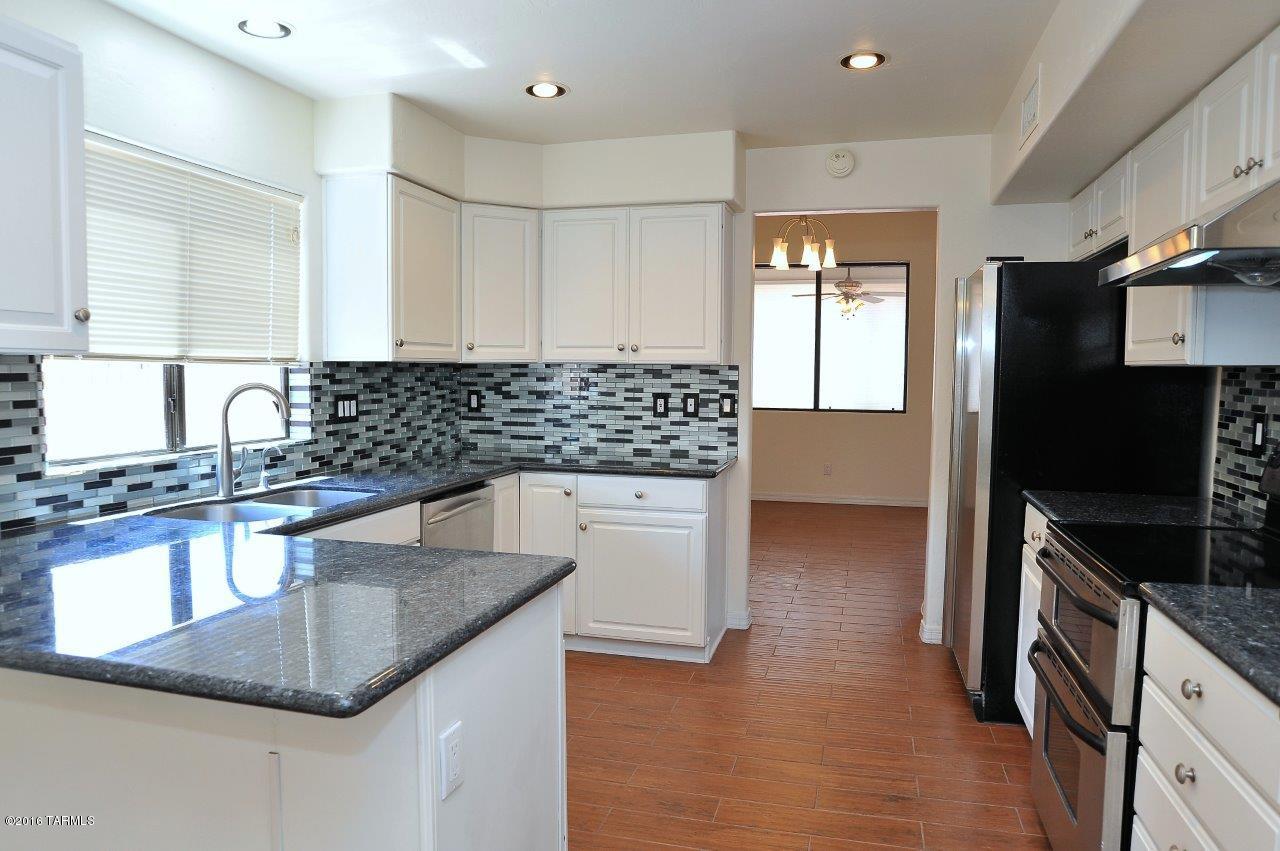 Promontory (1-42) - Residential