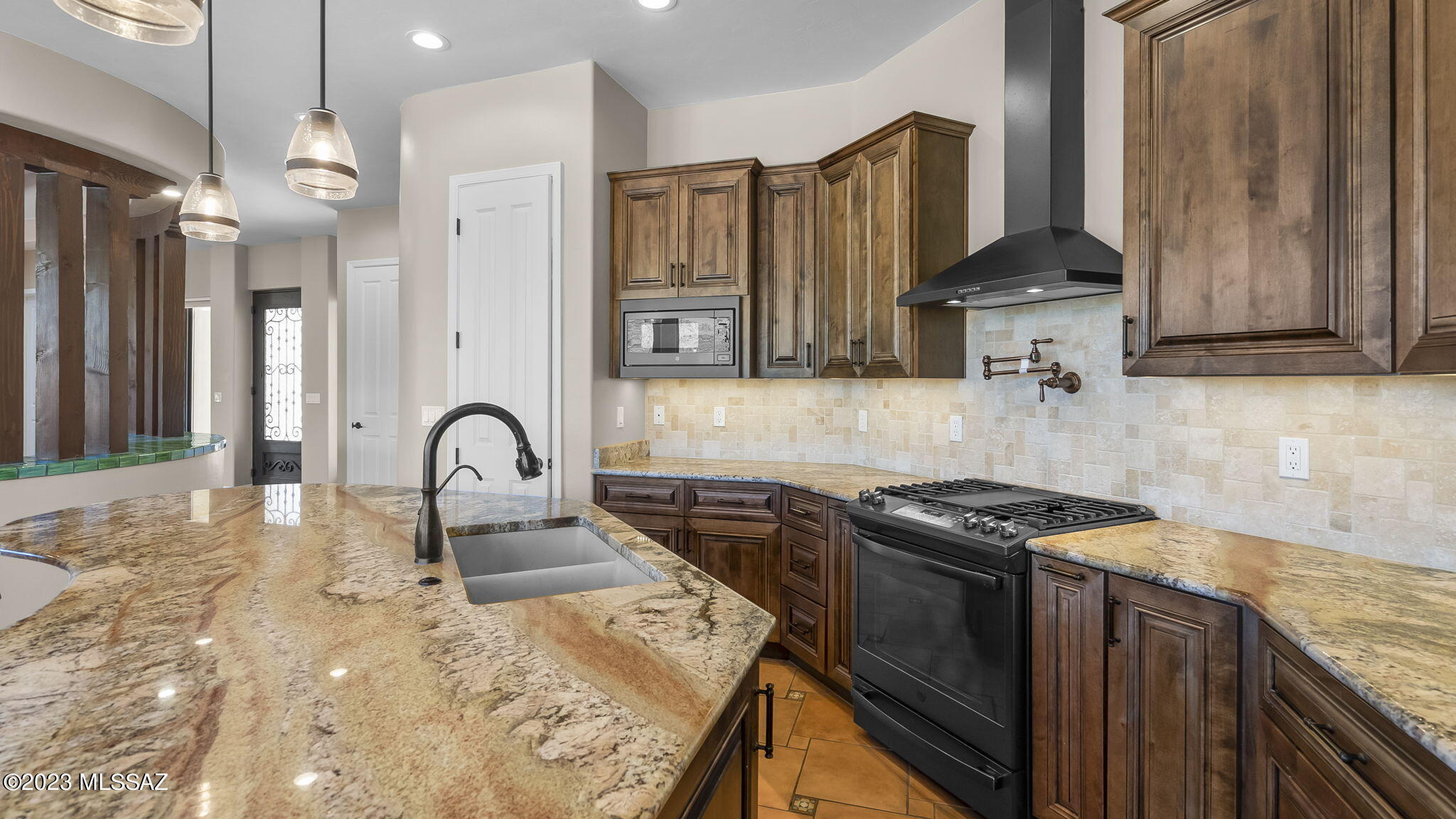 Aliso Springs - Residential