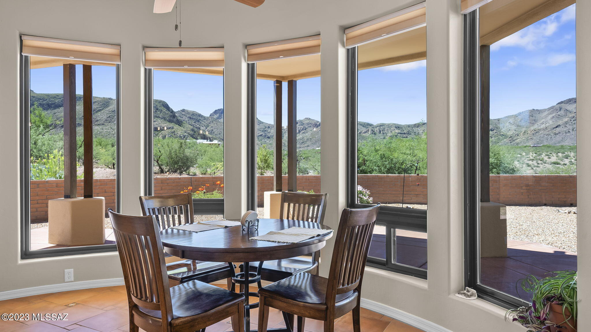 Aliso Springs - Residential