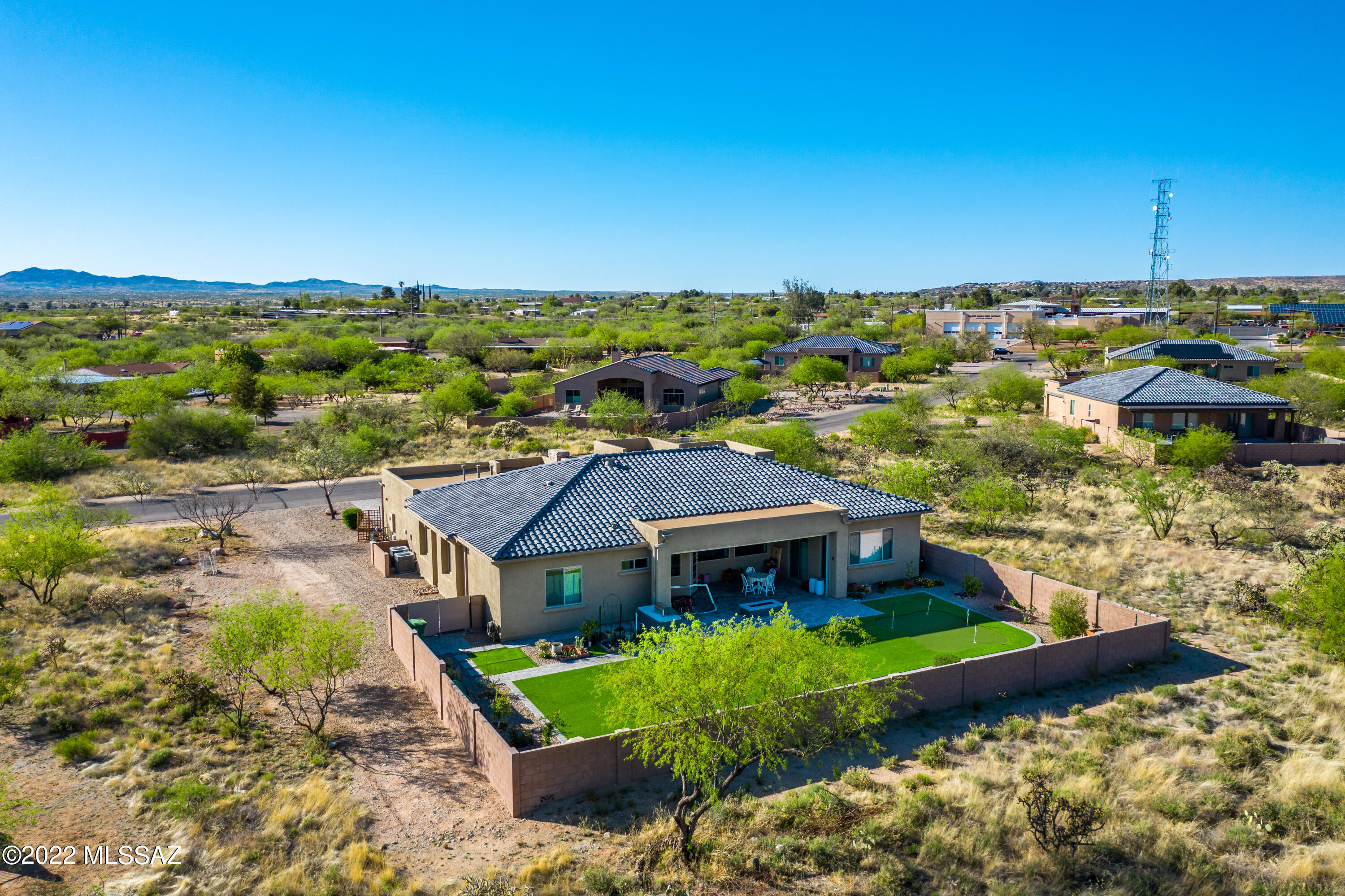 Yolanda Oasis - Residential