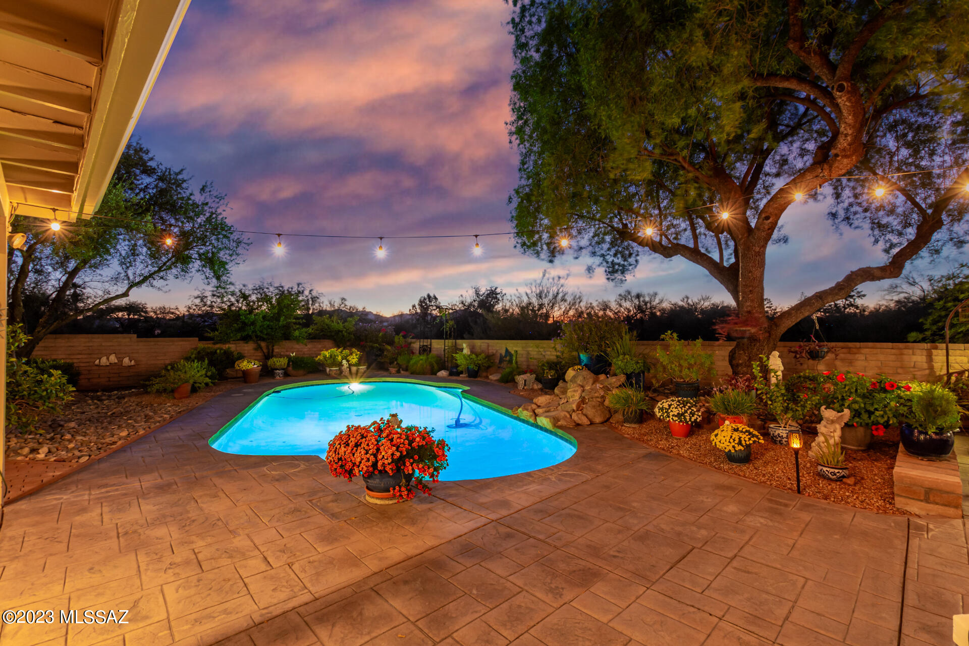 Casas Adobes West No.2 (284-438) - Residential
