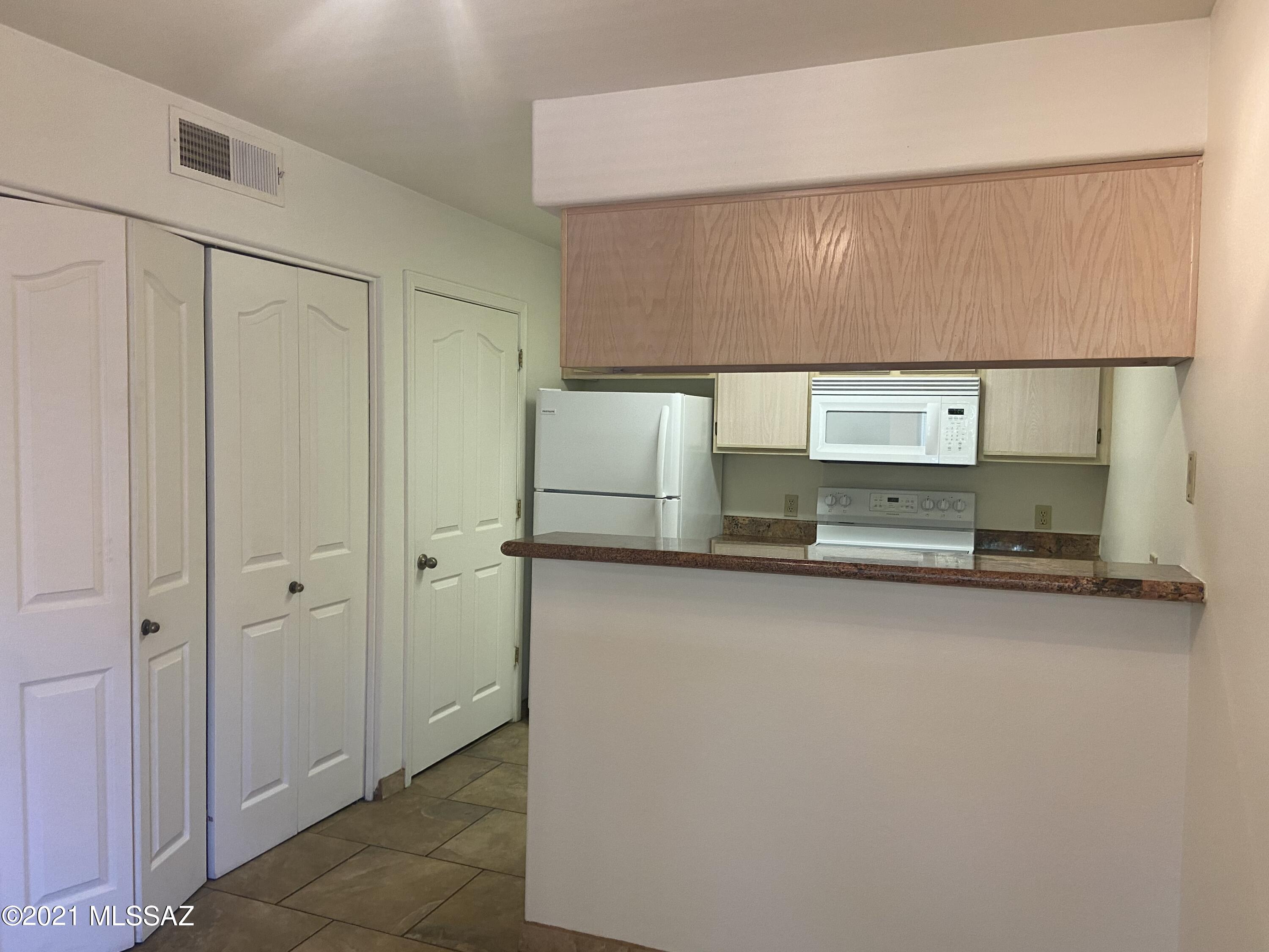 Veranda at Ventana Condominiums - Residential Lease