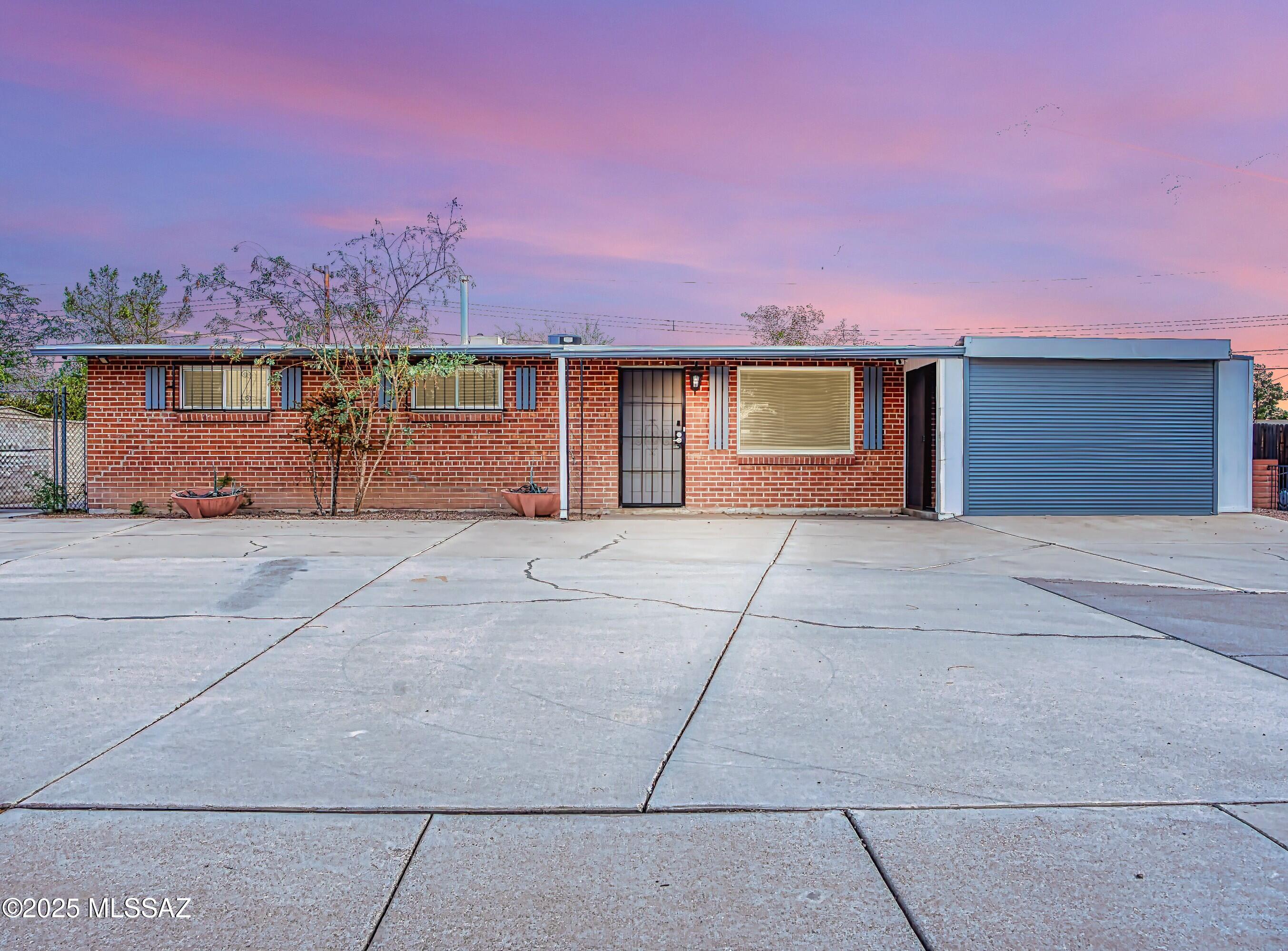 4510 E 30th Street