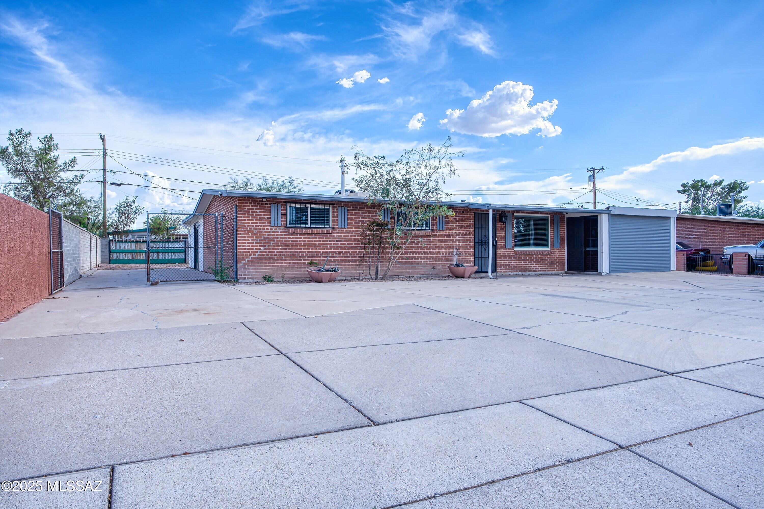 4510 E 30th Street