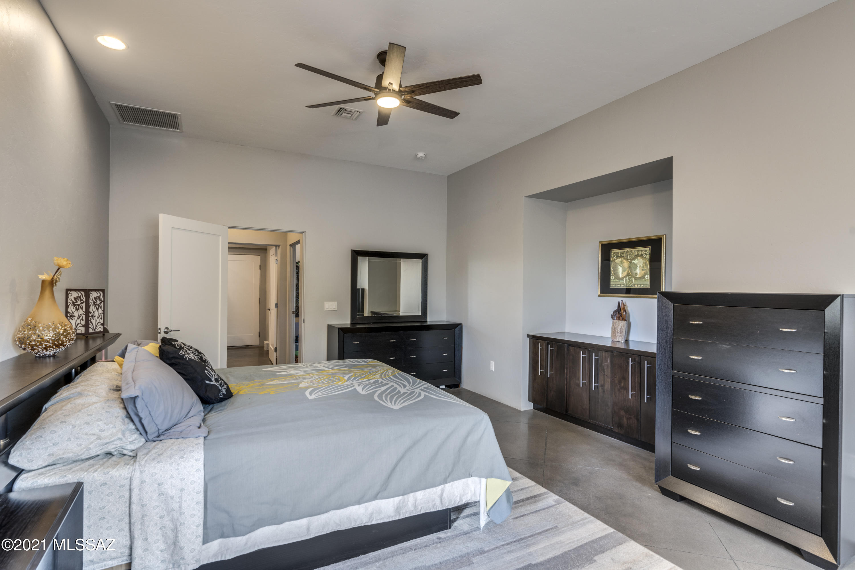 Snyder Creek Canyon (1-29) - Residential