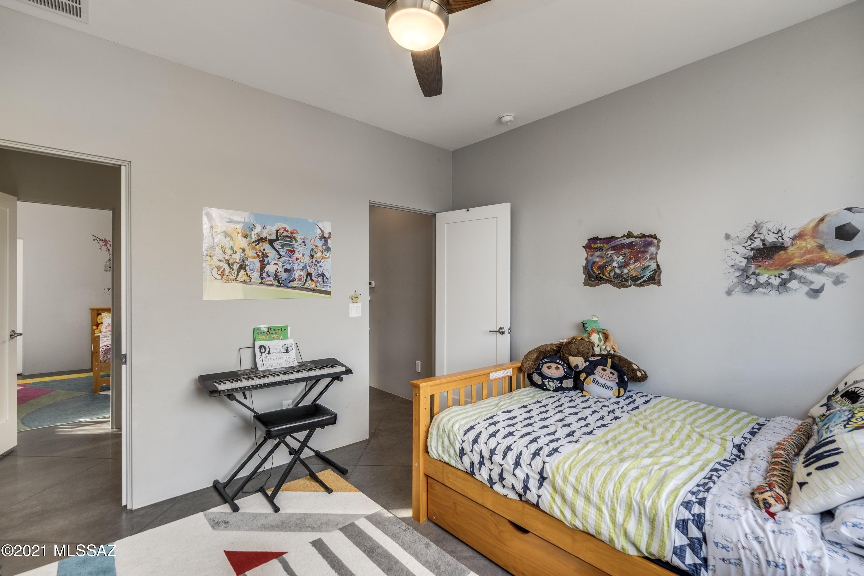 Snyder Creek Canyon (1-29) - Residential