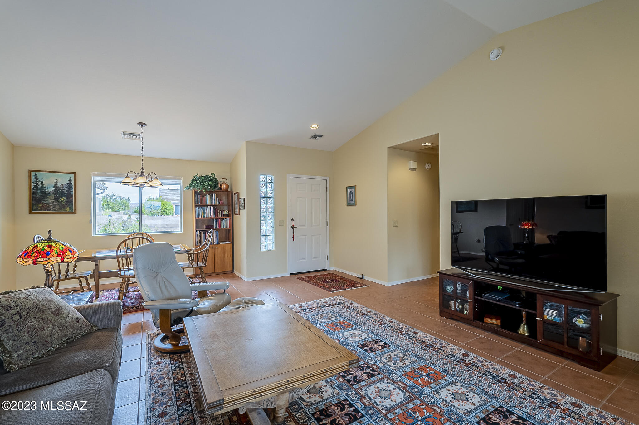 Portillo Hills Place(1-28) - Residential