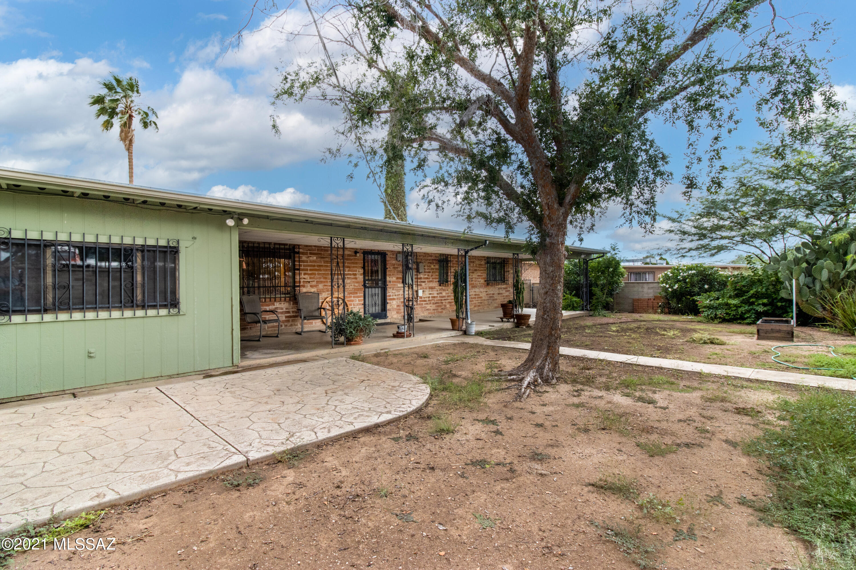 Tierra Del Sol (1-2) - Residential