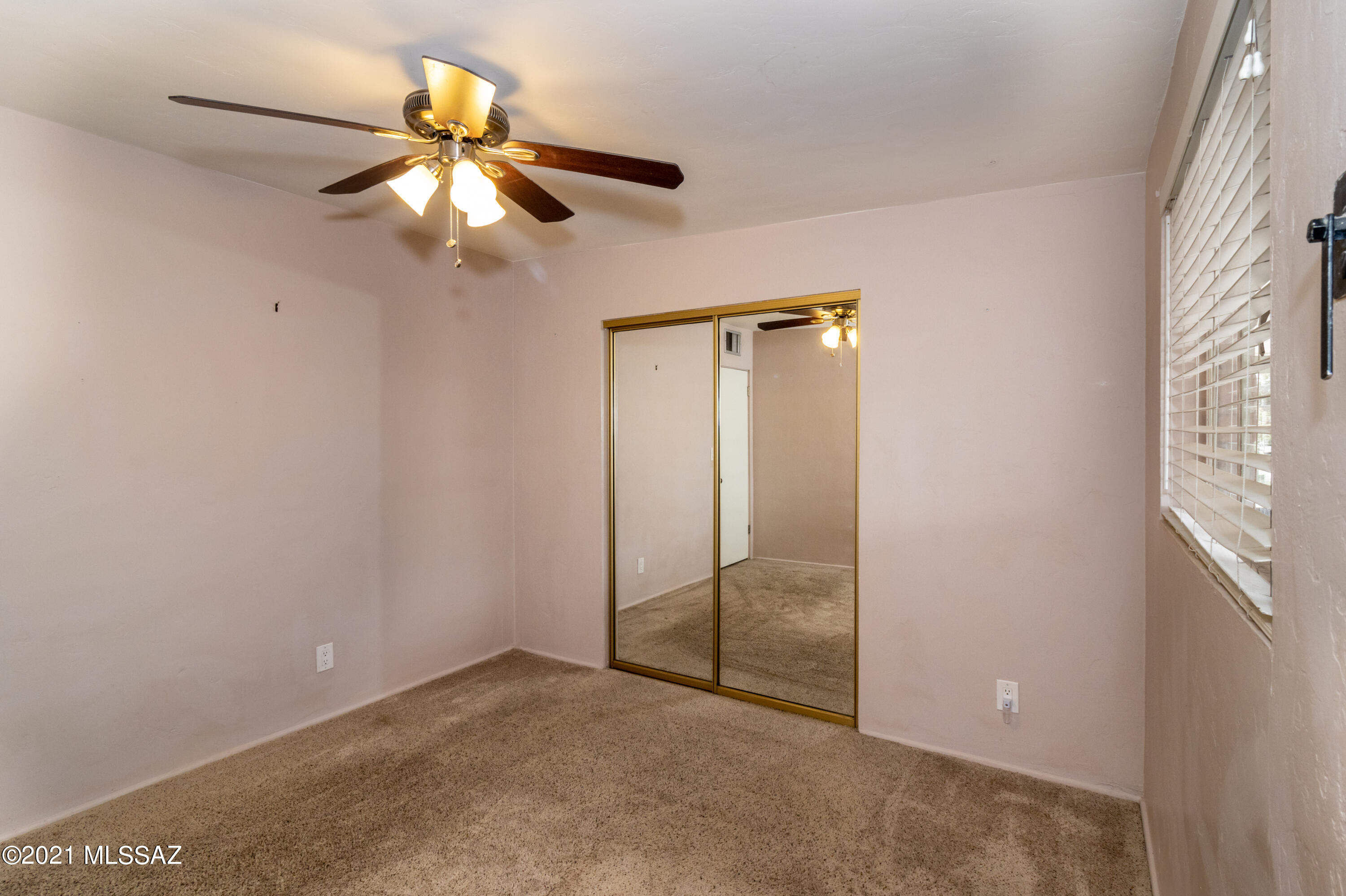 Tierra Del Sol (1-2) - Residential