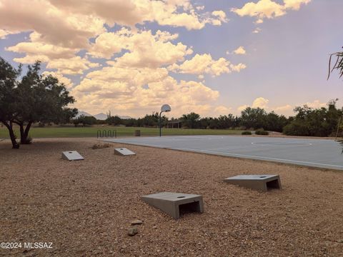 A home in Corona de Tucson