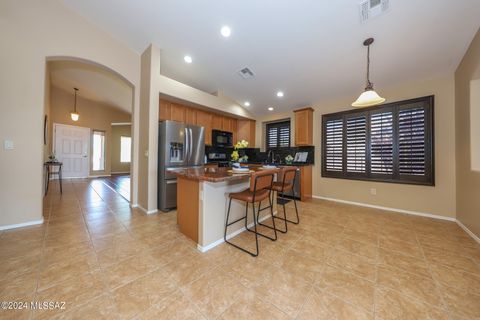 A home in Corona de Tucson