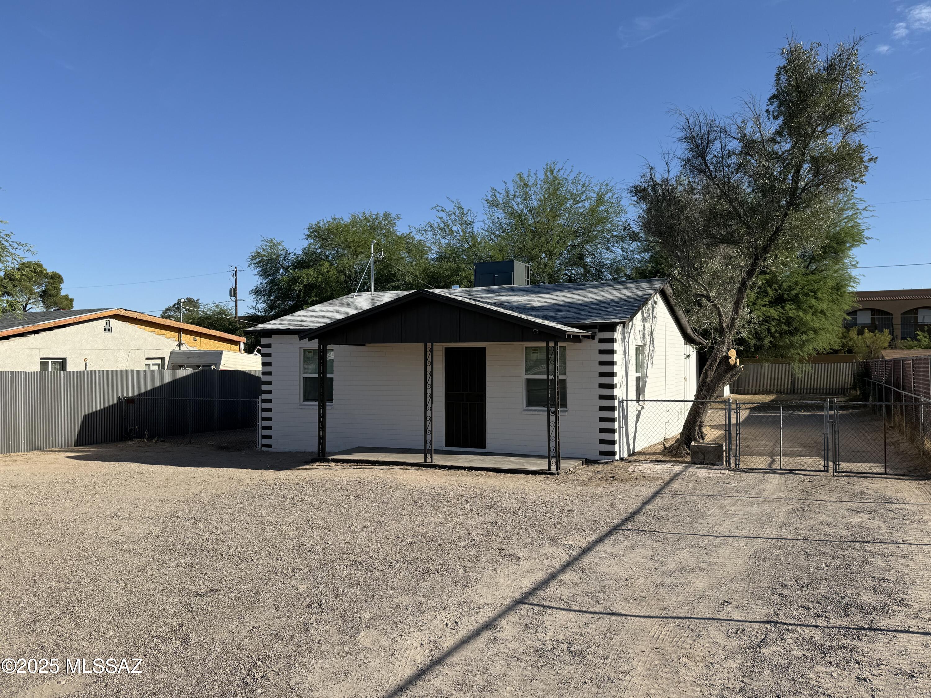 810 W President Street