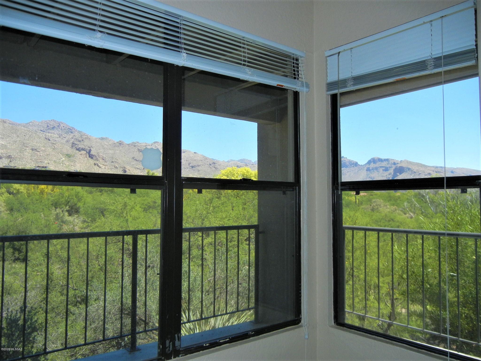 Greens at Ventana Canyon - Residential