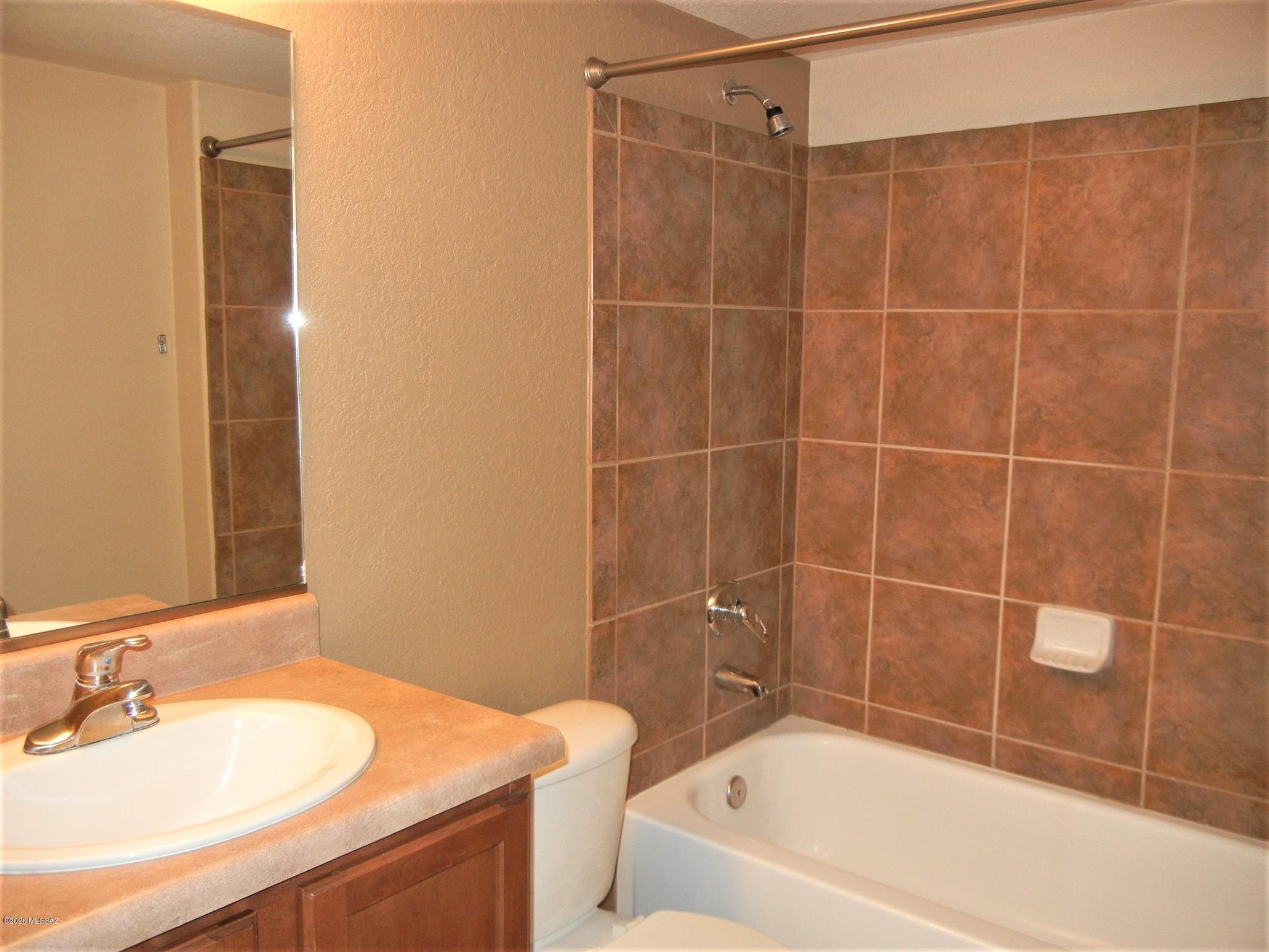 Greens at Ventana Canyon - Residential