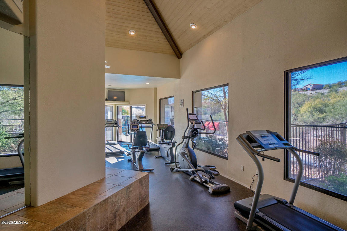 Greens at Ventana Canyon - Residential