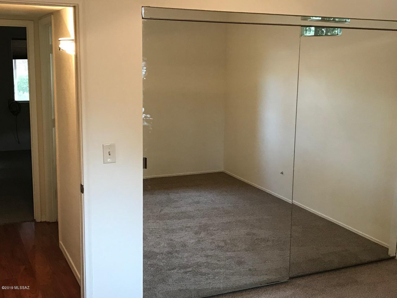 Sutton Place (1-120) - Residential