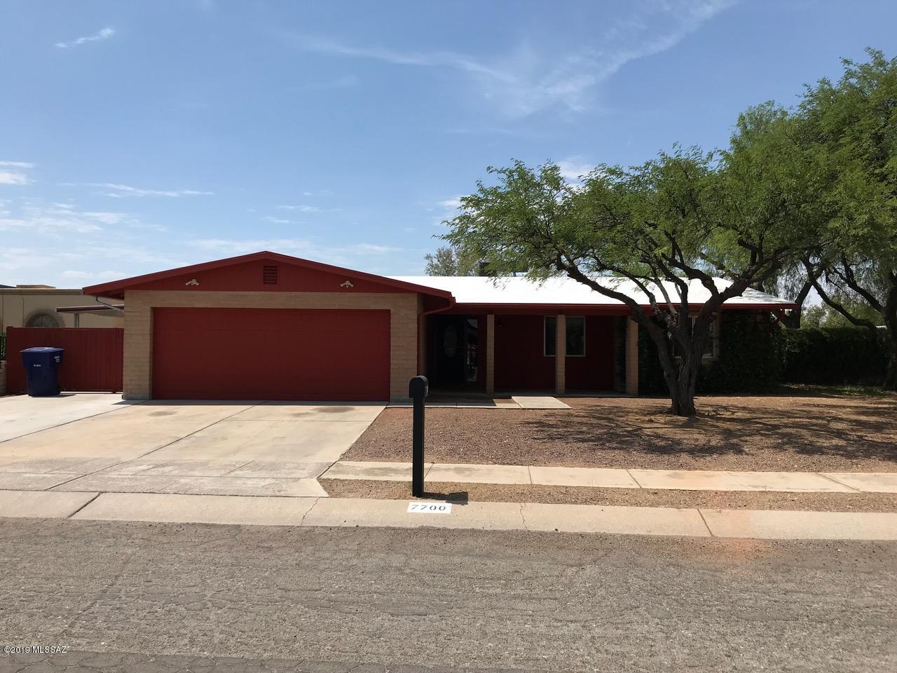 Sutton Place (1-120) - Residential