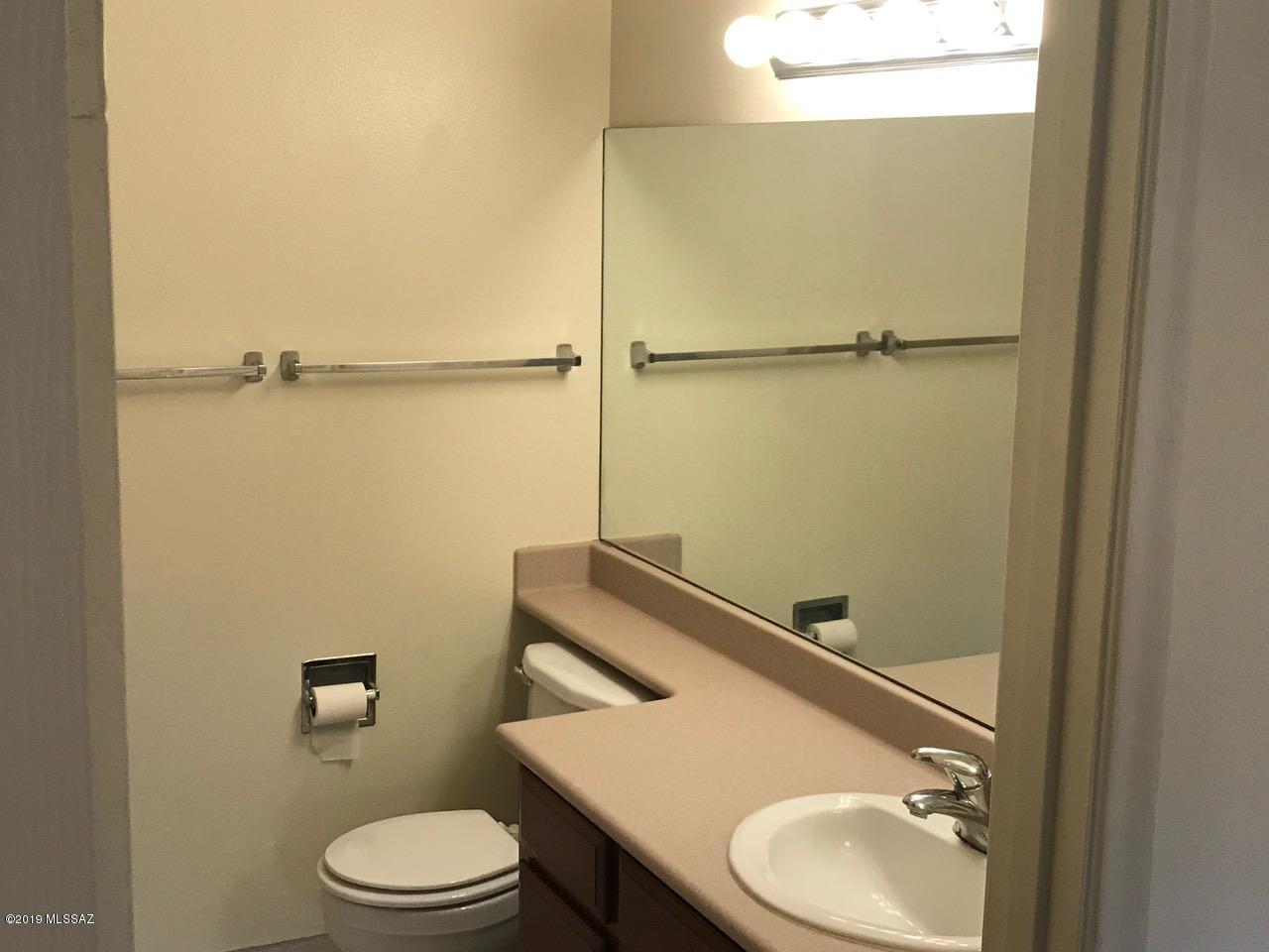 Sutton Place (1-120) - Residential