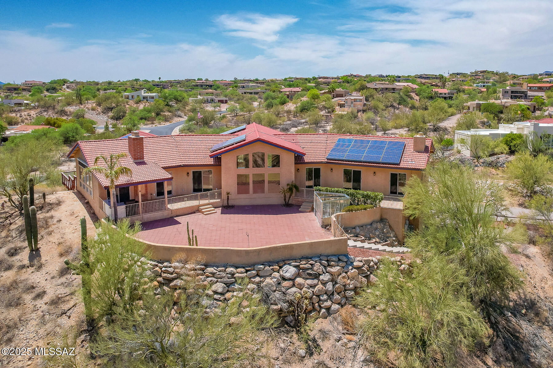 811 W Peak Vista Place