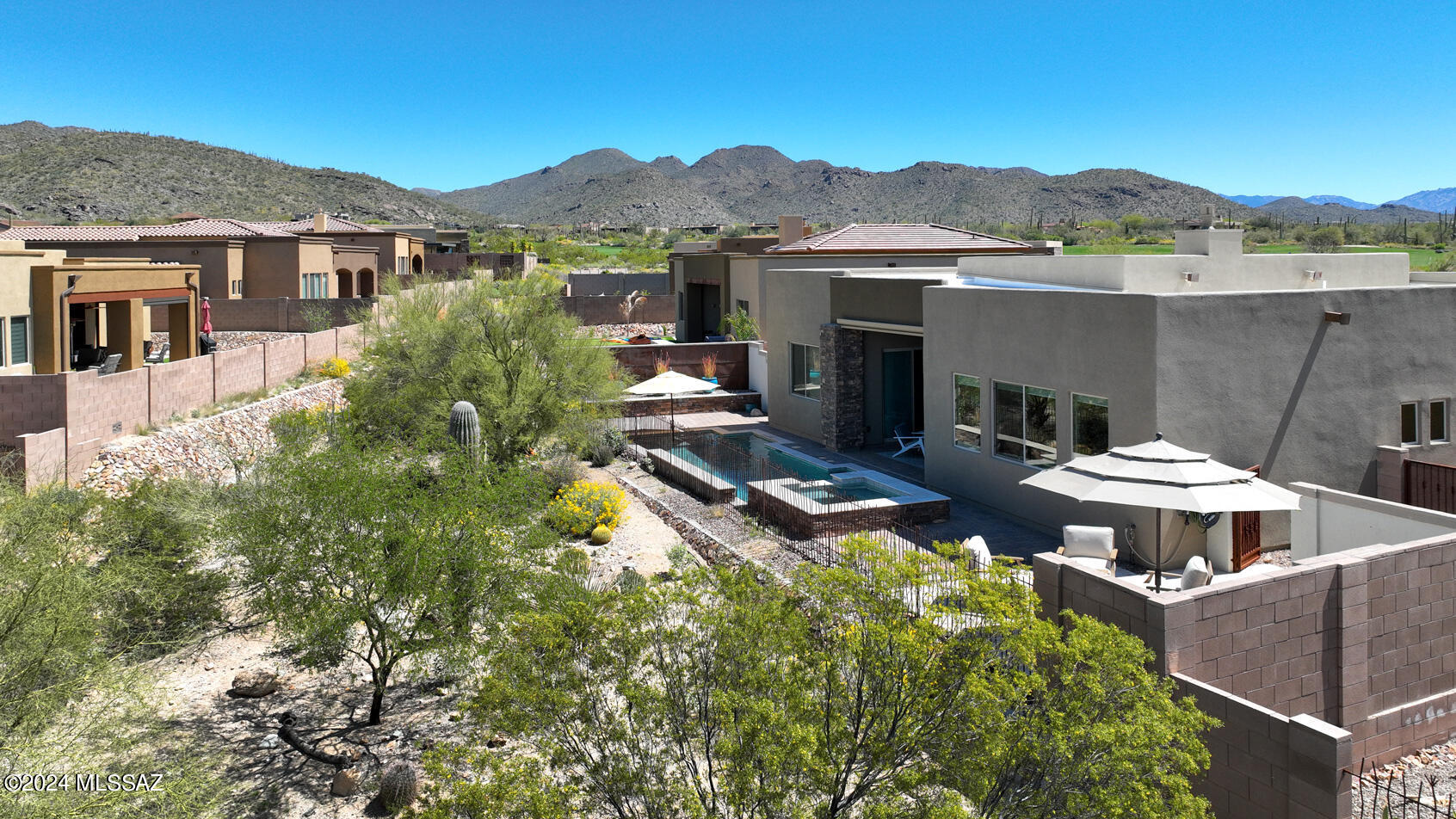 Boulder Bridge Pass At Dove Mountain SQ20132910078 - Residential