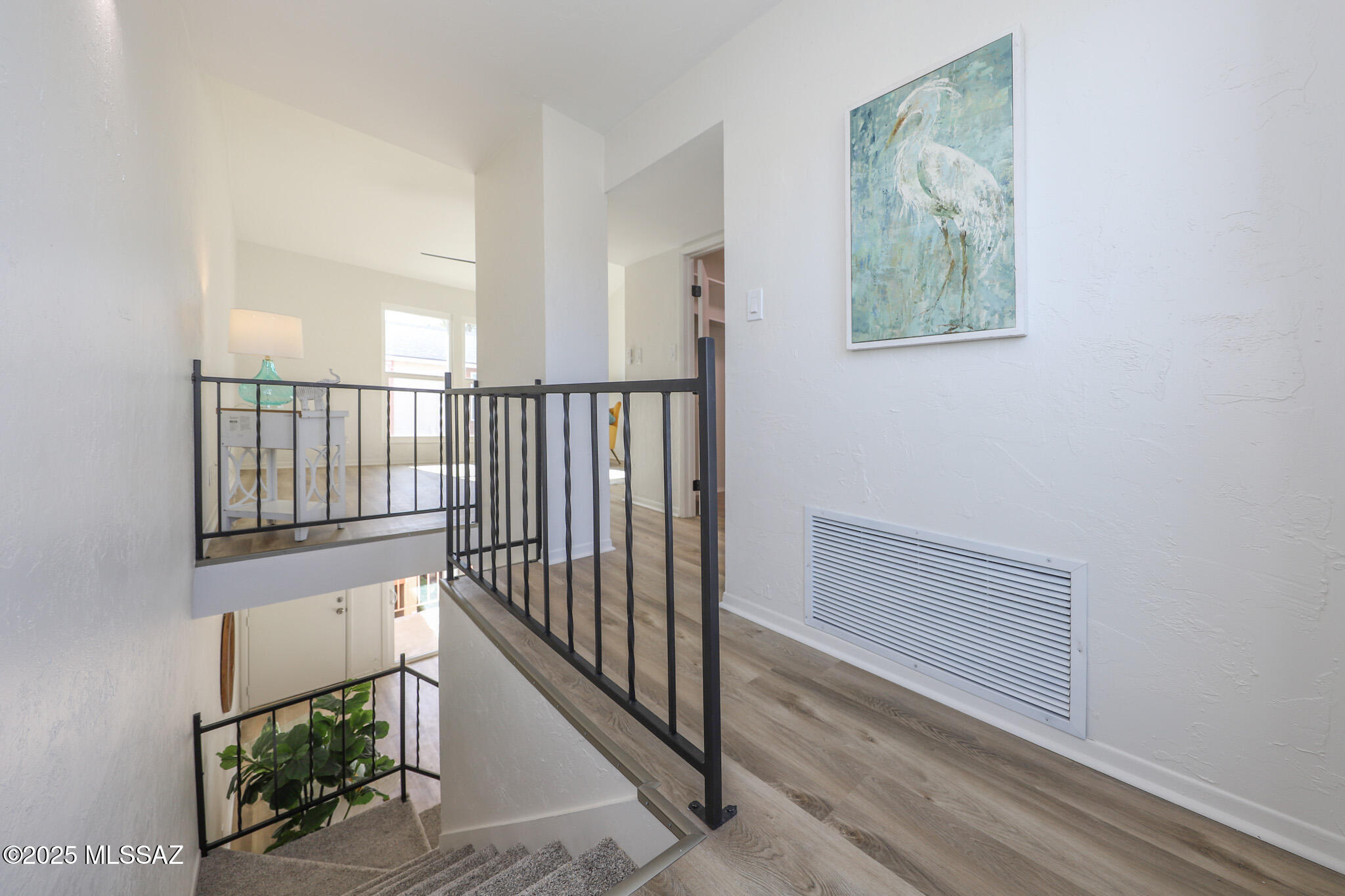 1600 N Wilmot Road 322