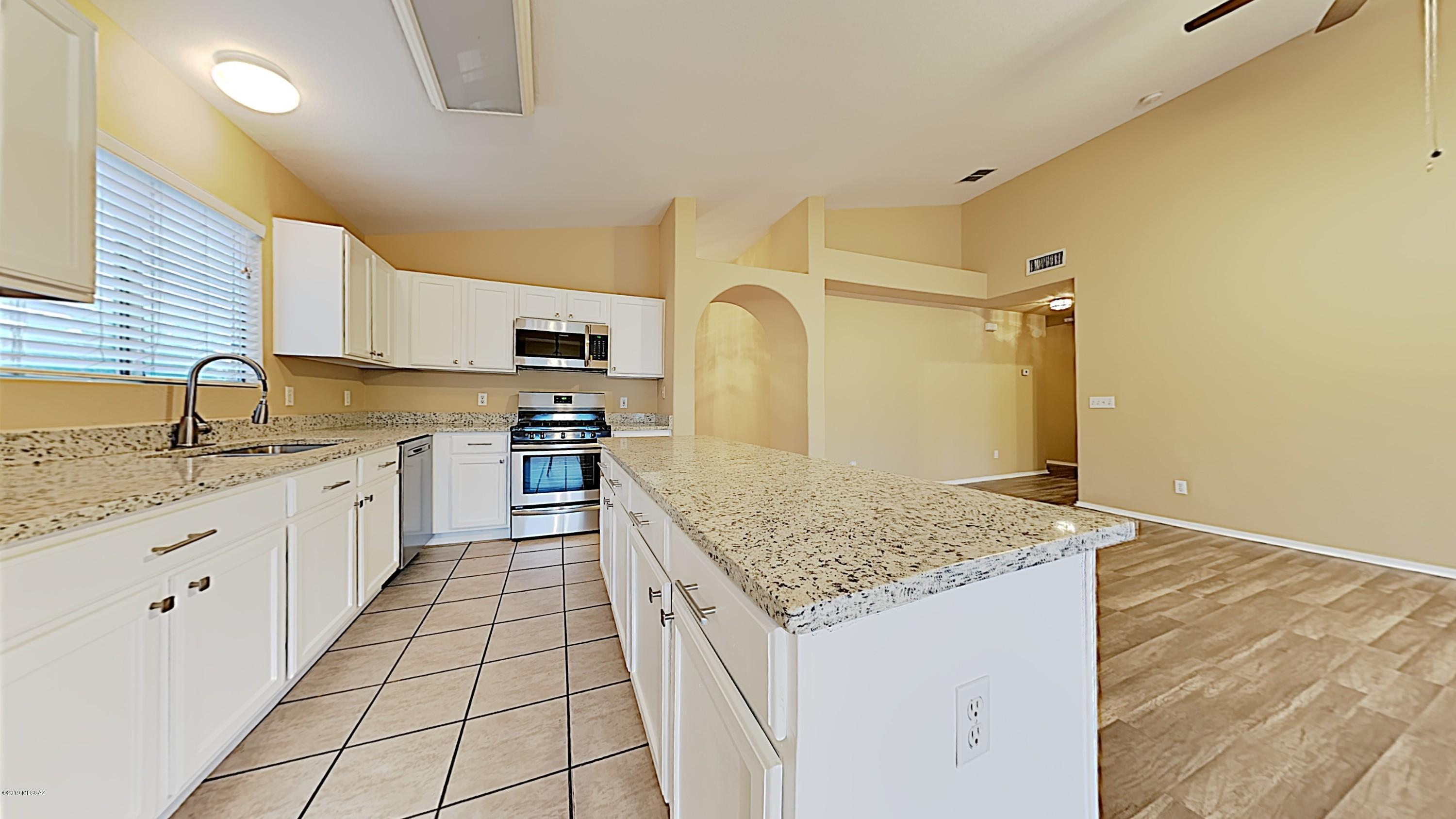 Catalina at Canada Hills (1-61) - Residential