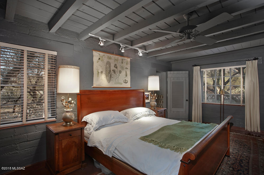 Casas Adobes Addition - Residential
