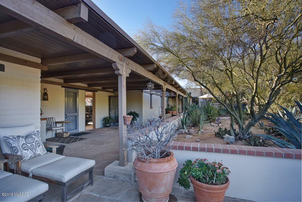 Casas Adobes Addition - Residential