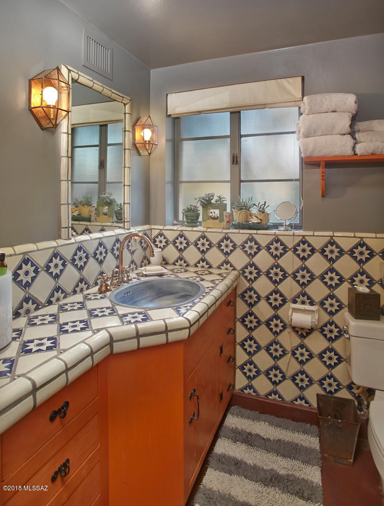 Casas Adobes Addition - Residential