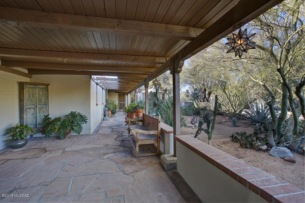 Casas Adobes Addition - Residential